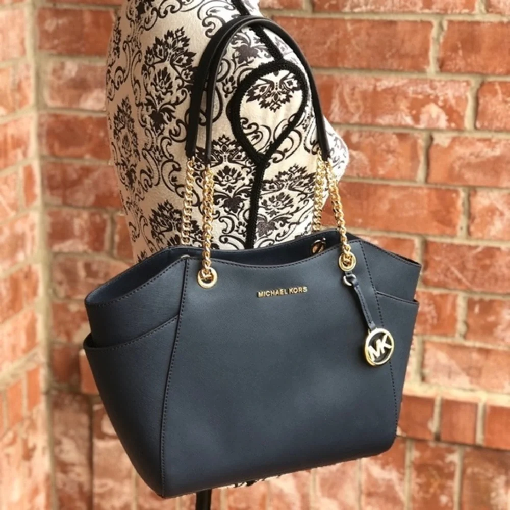 Michael Kors jet set chain shoulder bag navy color